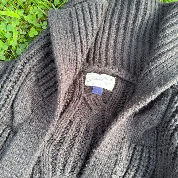 Chunky Black Fall Cardigan - Picture 2 of 3